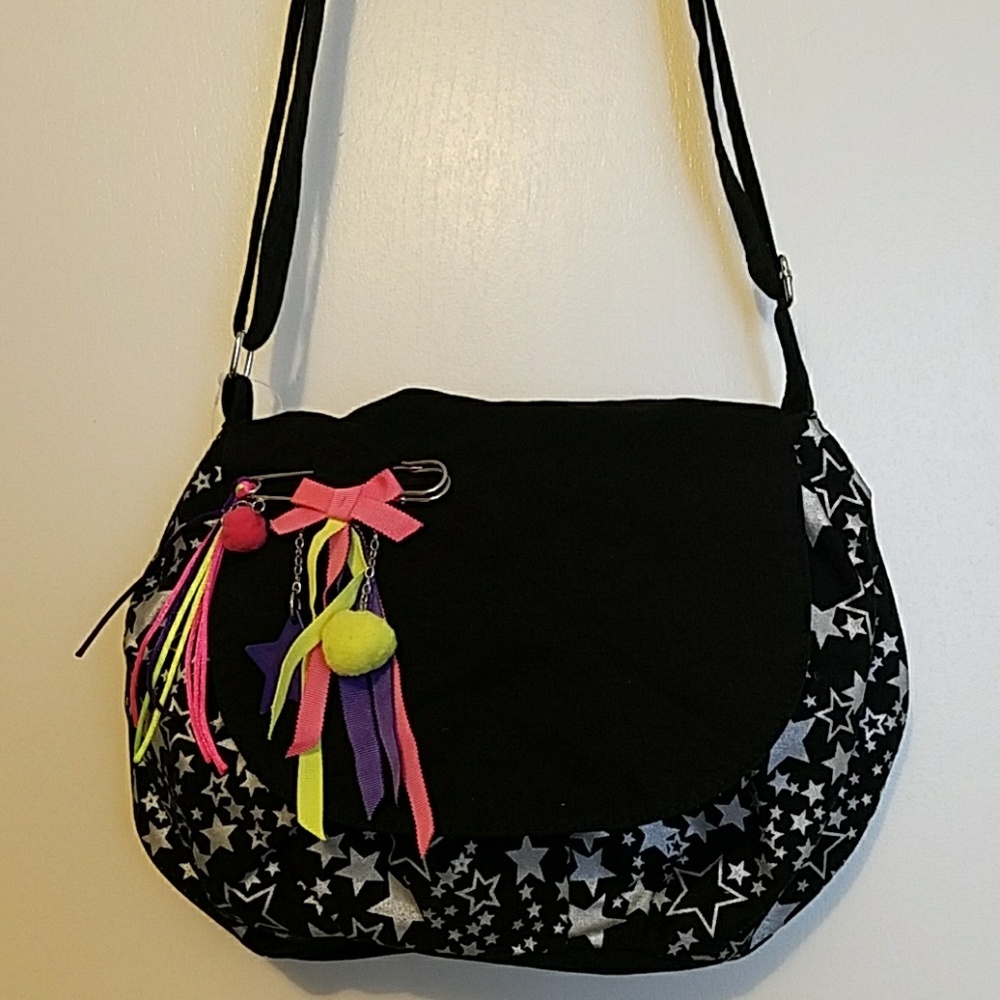 Black and silver star adjustable straps bag